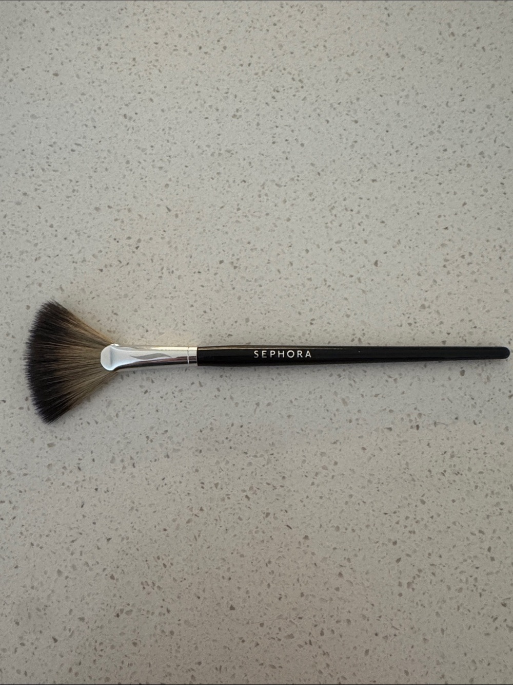 Sephora Pro Fan 65 Brush